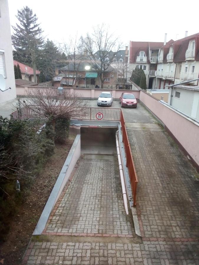 Apartamento Major Street Apartman Hajdúszoboszló Exterior foto
